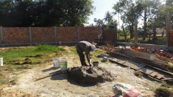 Arbeiter beim Mischen